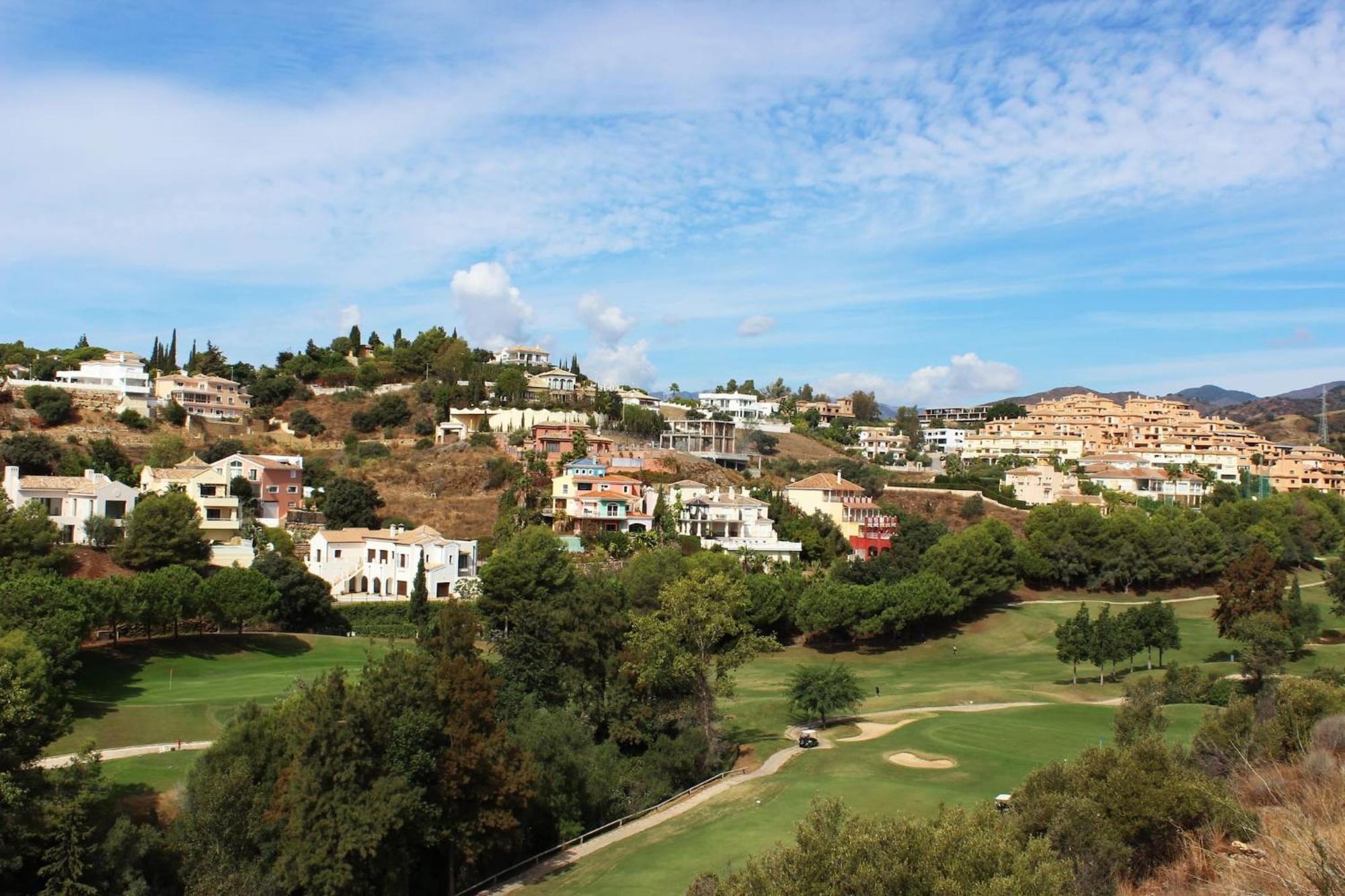 1 Bed In Los Lagos De Santa Maria, Elviria マルベーリャ エクステリア 写真