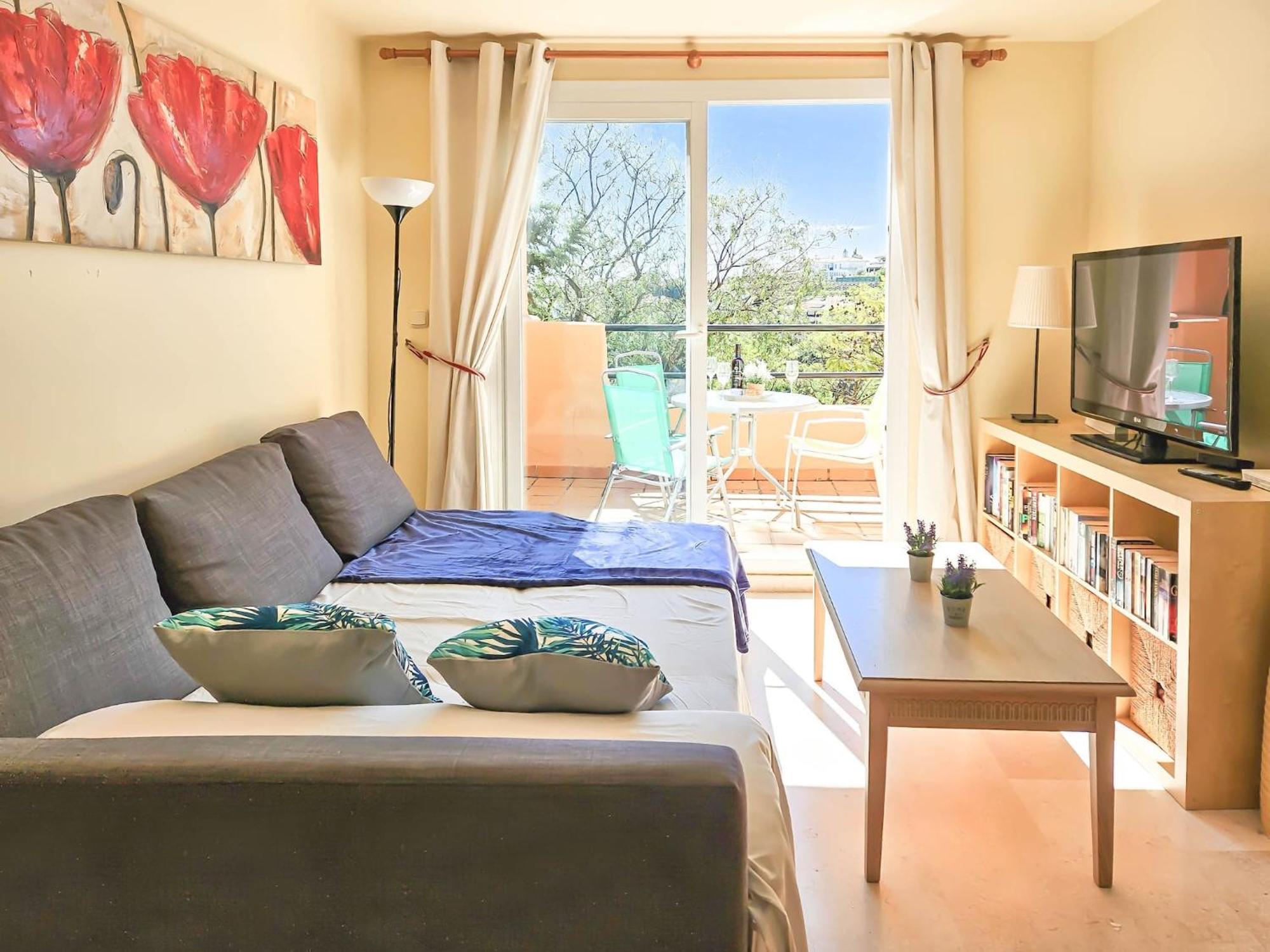 1 Bed In Los Lagos De Santa Maria, Elviria マルベーリャ エクステリア 写真