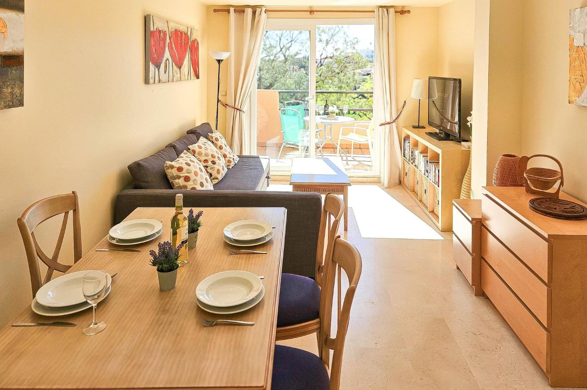 1 Bed In Los Lagos De Santa Maria, Elviria マルベーリャ エクステリア 写真