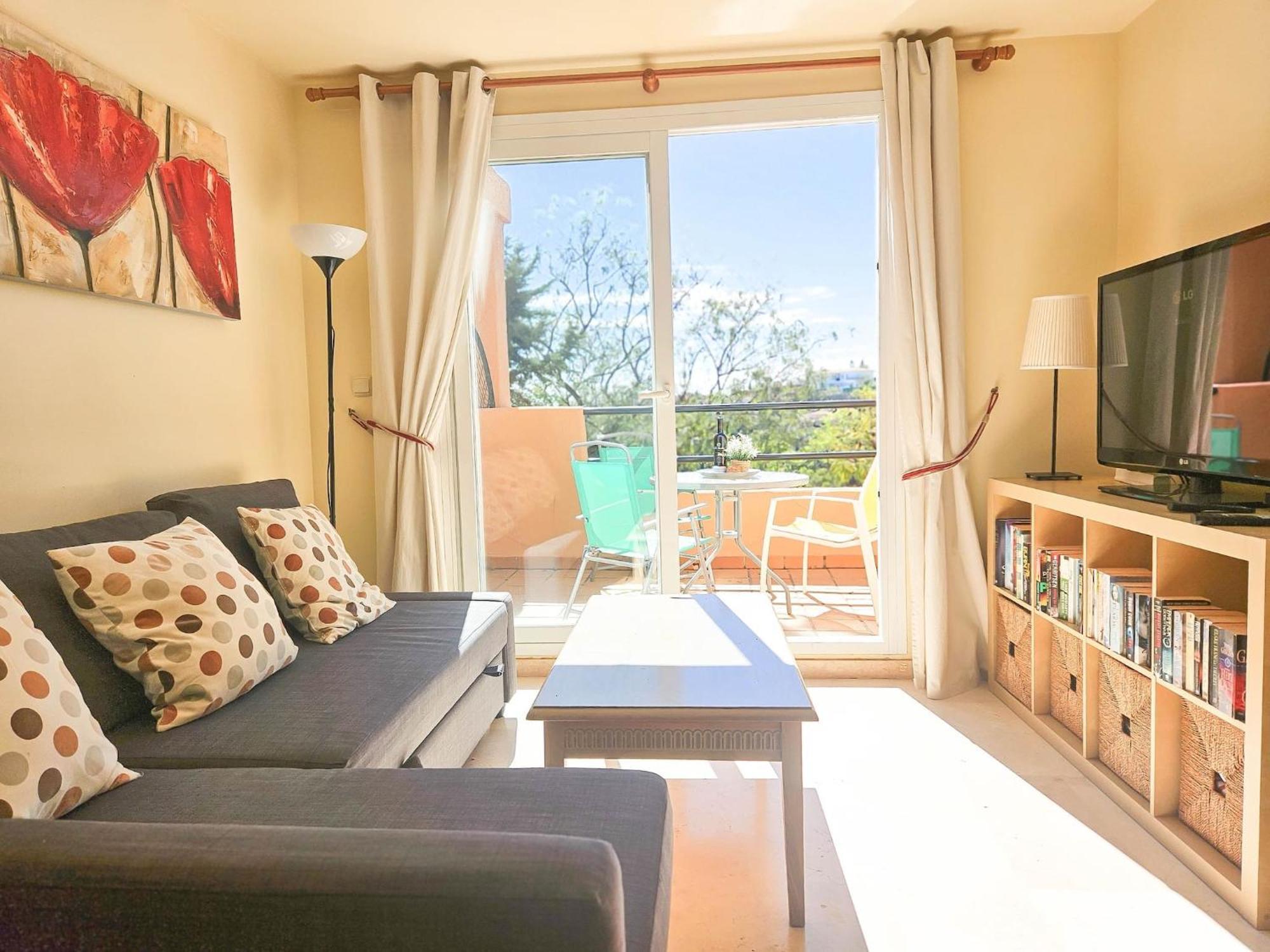 1 Bed In Los Lagos De Santa Maria, Elviria マルベーリャ エクステリア 写真