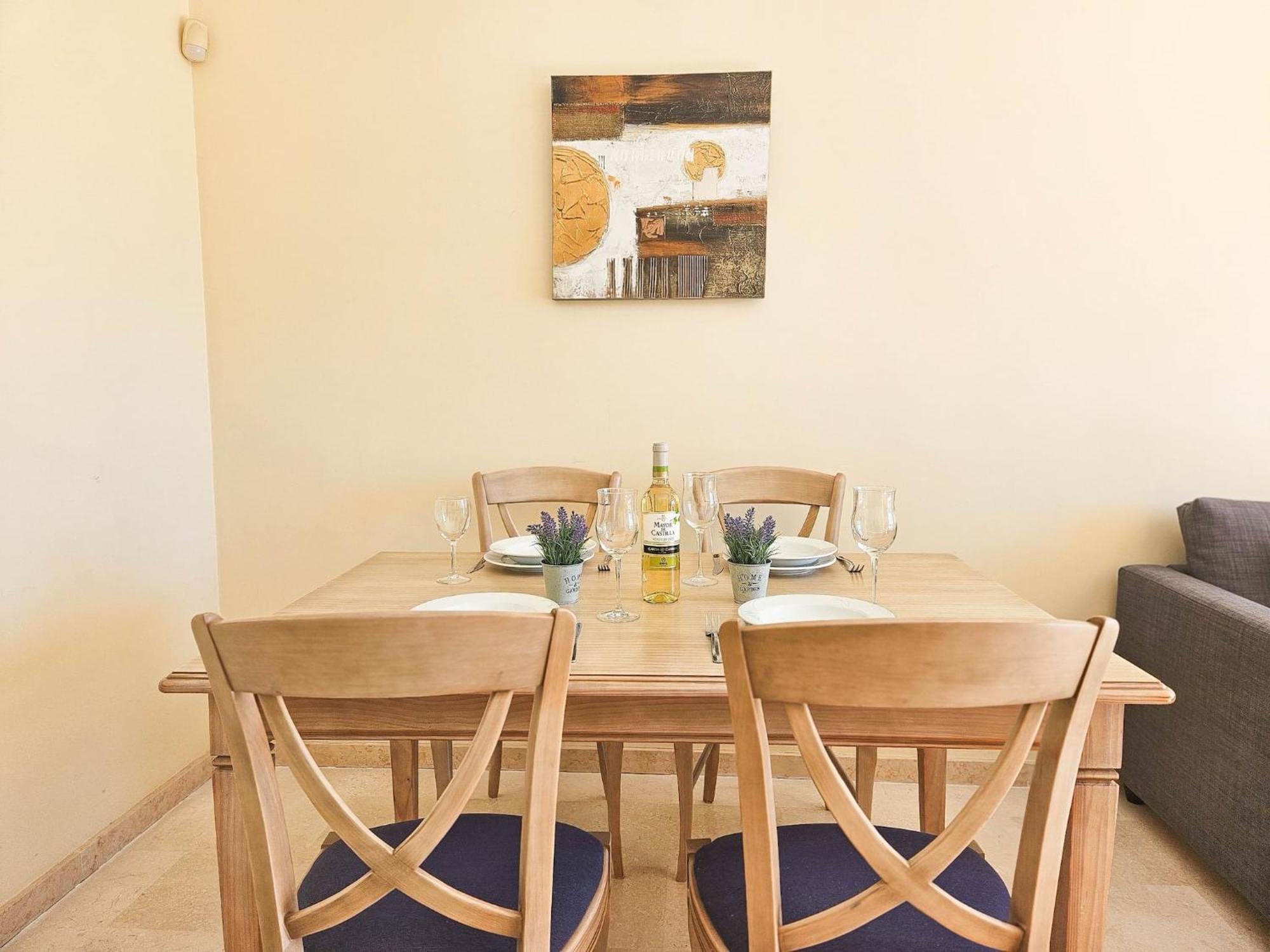1 Bed In Los Lagos De Santa Maria, Elviria マルベーリャ エクステリア 写真