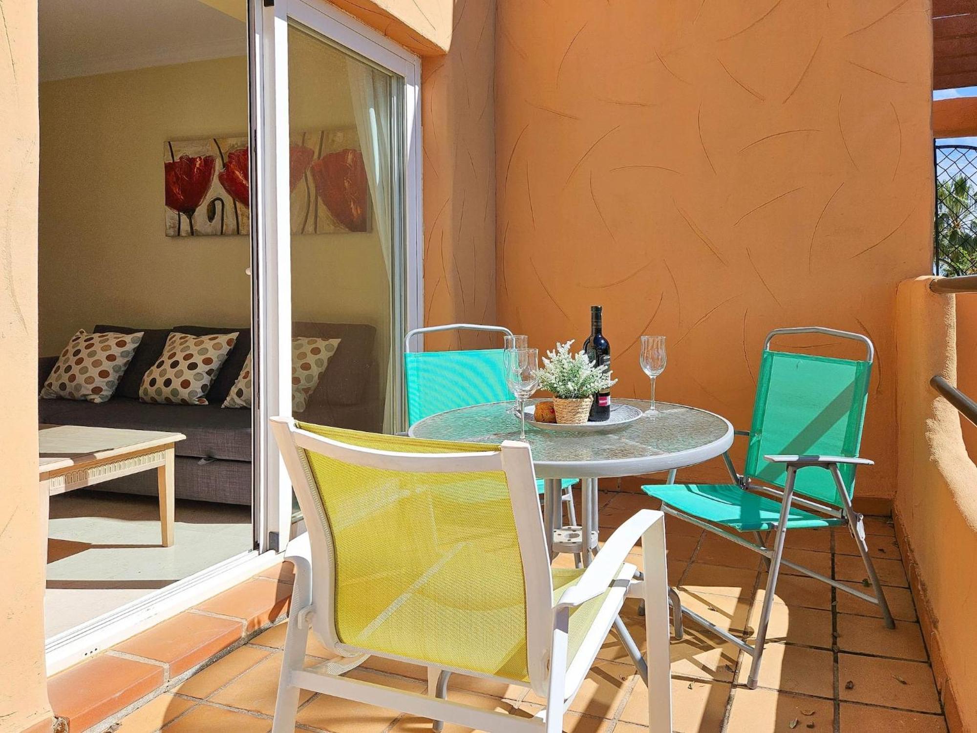 1 Bed In Los Lagos De Santa Maria, Elviria マルベーリャ エクステリア 写真