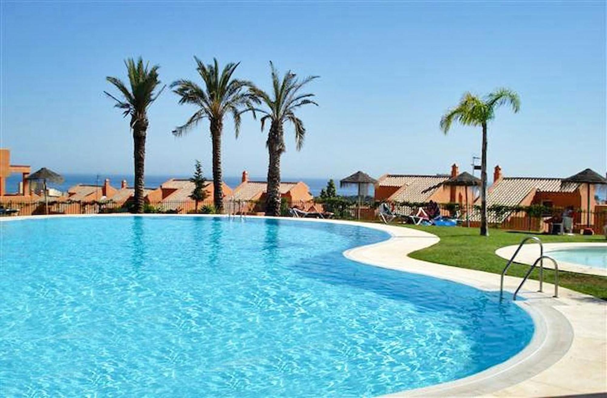 1 Bed In Los Lagos De Santa Maria, Elviria マルベーリャ エクステリア 写真