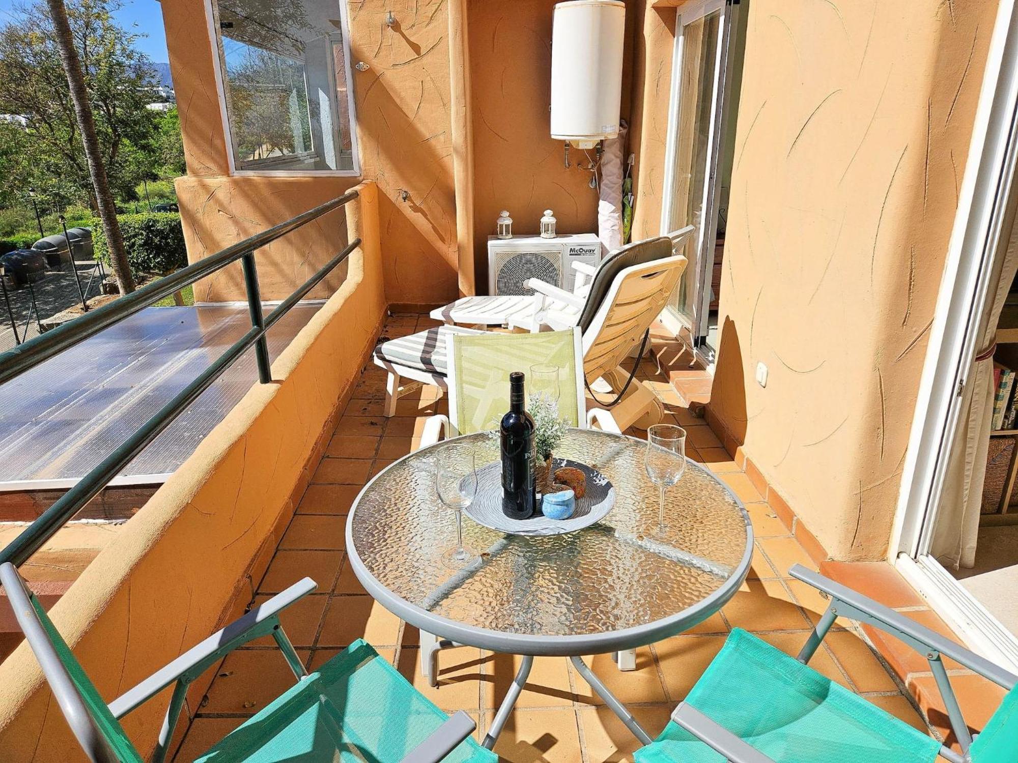 1 Bed In Los Lagos De Santa Maria, Elviria マルベーリャ エクステリア 写真